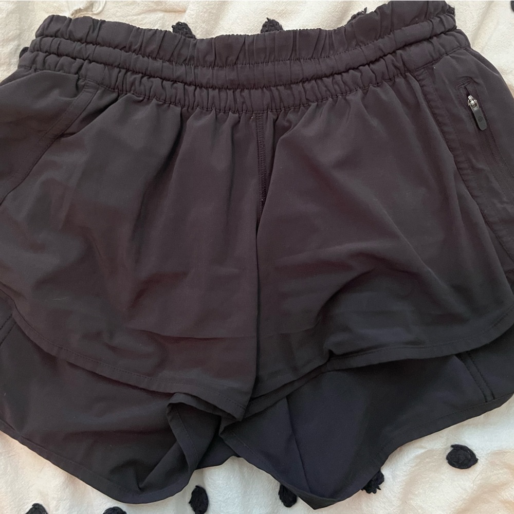 Lululemon tracker short